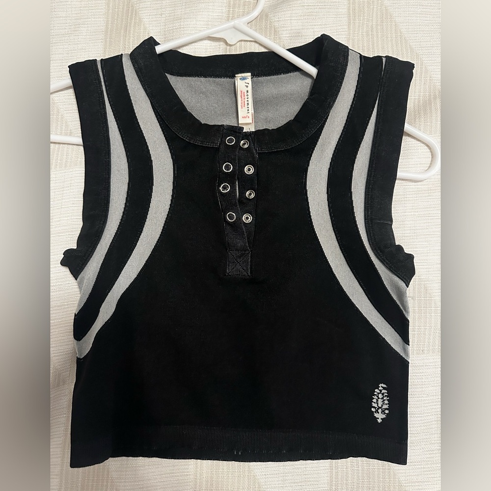 FP Movement Kick Crop Henley Muscle Tank NWOT